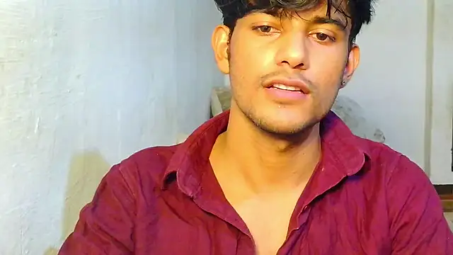 kingkartik7 online show from May 19, 2026, 5:19 pm