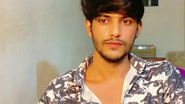 kingkartik7 online show from July 3, 2026, 4:24 pm