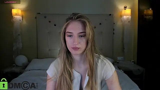 Snapshot of Stacy_River chatting on November 6, 2025, 9:21 am Stacy River online show from November 6, 2025, 9:21 am