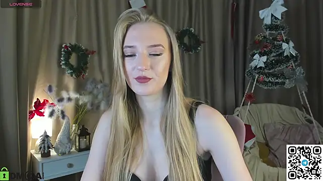 Snapshot of Stacy_River chatting on December 2, 2025, 9:58 am Stacy River online show from December 2, 2025, 9:58 am