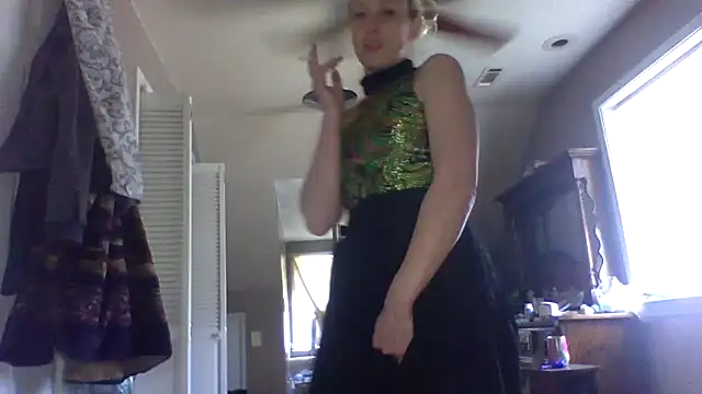 Ashphroditegemini online show from March 6, 2026, 7:10 pm