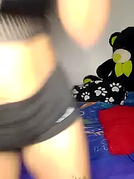 Snapshot of sariitha_sw chatting on February 15, 2025, 1:53 am sariitha sw online show from February 15, 2025, 1:53 am