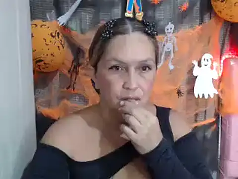 mom son dirty online show from October 19, 2025, 2:29 pm