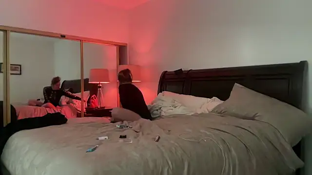  Studio4Three  online show from February 16, 2026, 3:41 pm