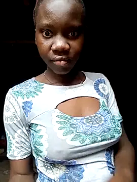 Snapshot of Black_juicy24 chatting on December 15, 2025, 5:01 am Black juicy24 online show from December 15, 2025, 5:01 am