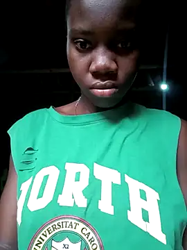 Snapshot of Black_juicy24 chatting on December 19, 2025, 5:03 am Black juicy24 online show from December 19, 2025, 5:03 am