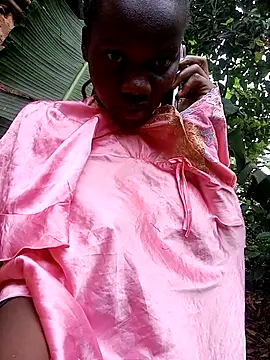 Snapshot of Black_juicy24 chatting on February 3, 2026, 6:22 am Black juicy24 online show from February 3, 2026, 6:22 am
