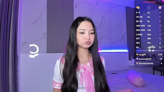 Snapshot of 1_love_8 chatting on March 7, 2025, 2:57 am 1 love 8 online show from March 7, 2025, 2:57 am