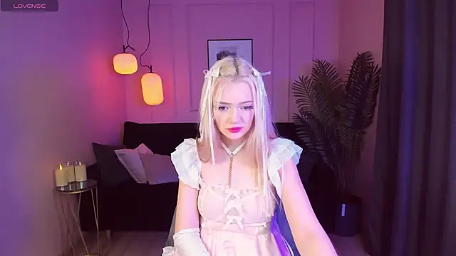 Snapshot of EmilyAir chatting on January 26, 2025, 2:14 am EmilyAir online show from January 26, 2025, 2:14 am