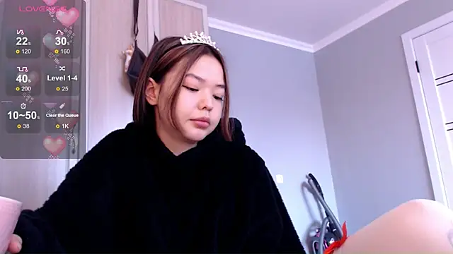 Snapshot of osaka_nia chatting on February 27, 2025, 11:10 am osaka nia online show from February 27, 2025, 11:10 am