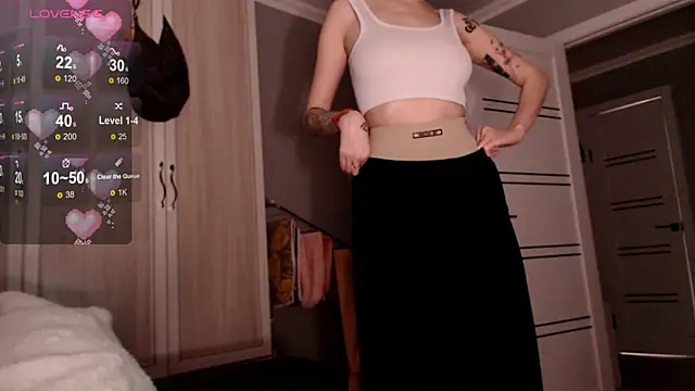 Snapshot of osaka_nia chatting on March 21, 2025, 3:46 pm osaka nia online show from March 21, 2025, 3:46 pm