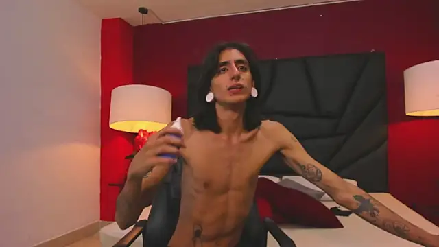 Snapshot of Matthew_Dixonn chatting on December 12, 2024, 9:51 am Matthew Dixonn online show from December 12, 2024, 9:51 am