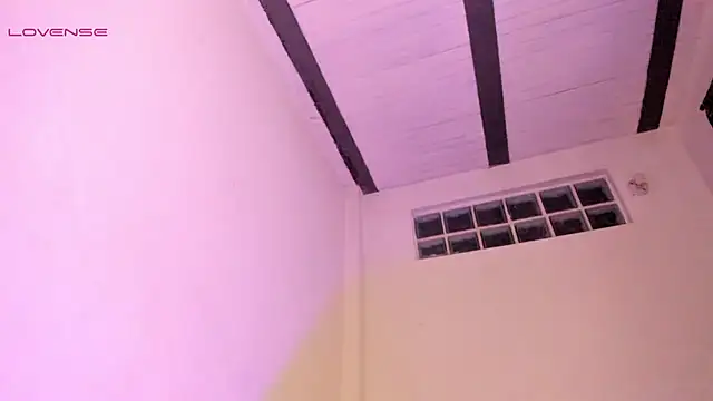 melissa hot22 online show from March 5, 2025, 11:49 pm