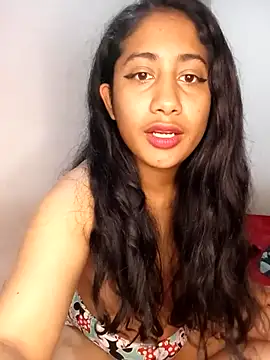Snapshot of Astridjose chatting on April 13, 2026, 3:34 am Astridjose online show from April 13, 2026, 3:34 am