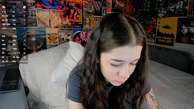 Butterflys1268 online show from March 15, 2025, 2:14 am