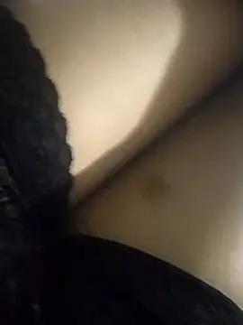 Snapshot of rohitlov150 chatting on March 3, 2025, 4:35 pm rohitlov150 online show from March 3, 2025, 4:35 pm