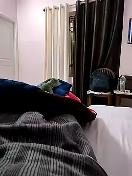 Snapshot of Sid4Sex chatting on December 13, 2024, 5:32 pm Sid4Sex online show from December 13, 2024, 5:32 pm