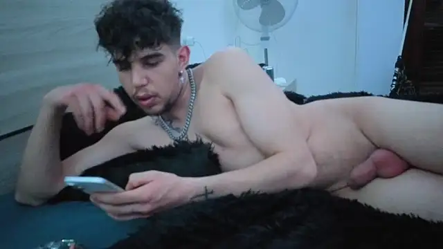 Possy33 online show from March 31, 2026, 11:27 pm