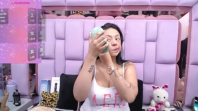 slut anal  online show from December 2, 2025, 6:25 pm