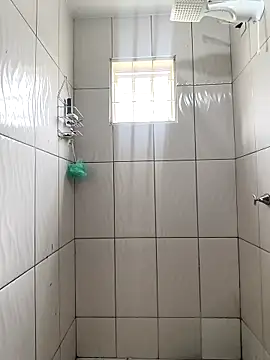 Scarlett-Leh online show from April 4, 2026, 4:04 pm