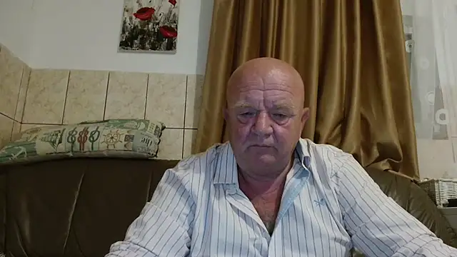 fullballs6 online show from September 20, 2025, 2:12 am