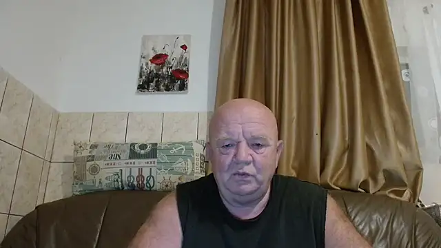 fullballs6 online show from September 29, 2025, 1:22 am