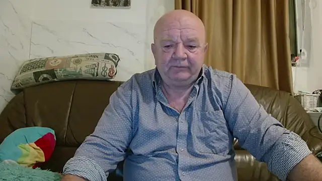 fullballs6 online show from December 19, 2025, 3:02 am