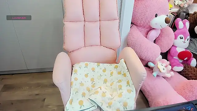  Dau  online show from January 7, 2025, 1:57 pm