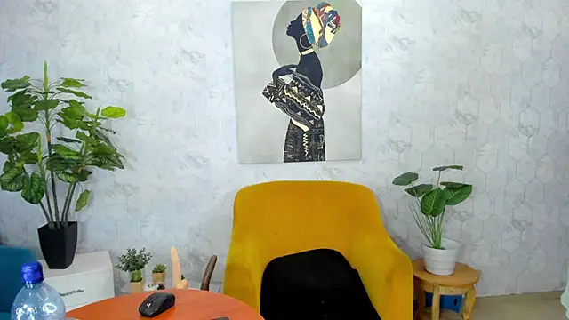 Snapshot of MirandaRossi chatting on December 27, 2024, 5:42 am MirandaRossi online show from December 27, 2024, 5:42 am