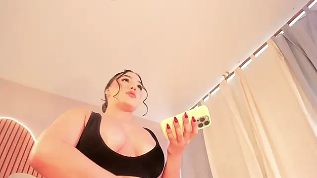 SofiiSweet  online show from March 7, 2026, 5:43 pm