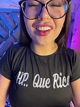 LylaLee111 online show from March 30, 2026, 1:34 pm