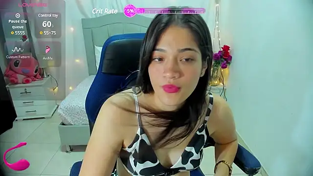 Snapshot of Alison_girl20 chatting on January 8, 2025, 1:53 am Alison girl20 online show from January 8, 2025, 1:53 am