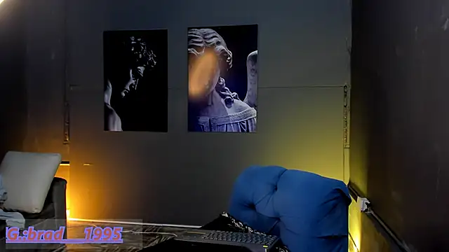 bradley smith online show from March 8, 2026, 3:38 pm