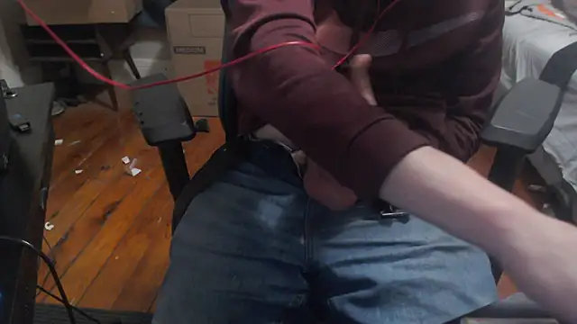 chicostick413 online show from December 27, 2024, 11:31 pm