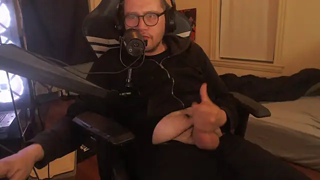 chicostick413 online show from September 21, 2025, 12:01 am