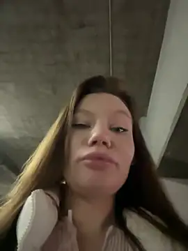 justmila online show from January 13, 2025, 2:42 pm