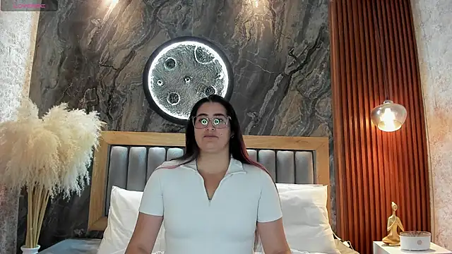 BellaPeers  online show from July 8, 2026, 10:42 am