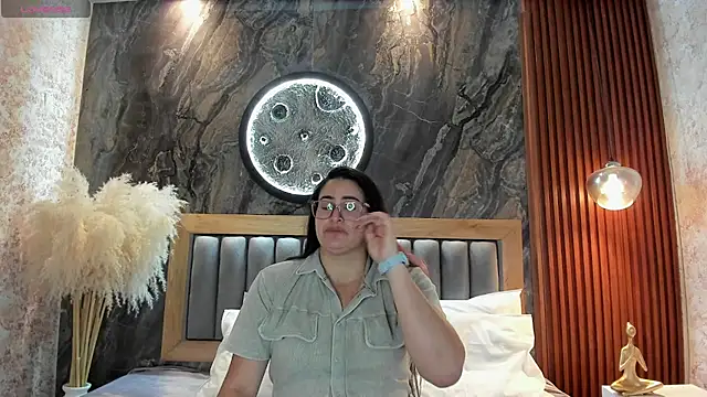 BellaPeers  online show from July 10, 2026, 10:40 am