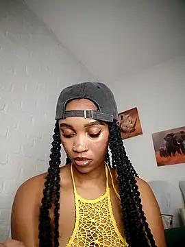 Shria107 online show from February 21, 2026, 7:04 pm