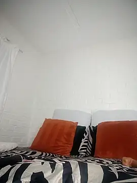 Shria107 online show from March 16, 2026, 10:14 pm