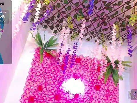 BLONDE SEXYHOT online show from March 7, 2025, 9:18 am