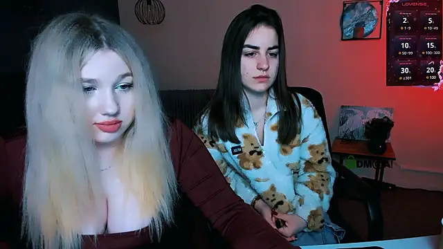 Snapshot of juli_kisss chatting on January 27, 2025, 7:24 pm juli kisss online show from January 27, 2025, 7:24 pm