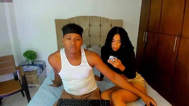 sasha fox00 online show from February 13, 2025, 1:19 am