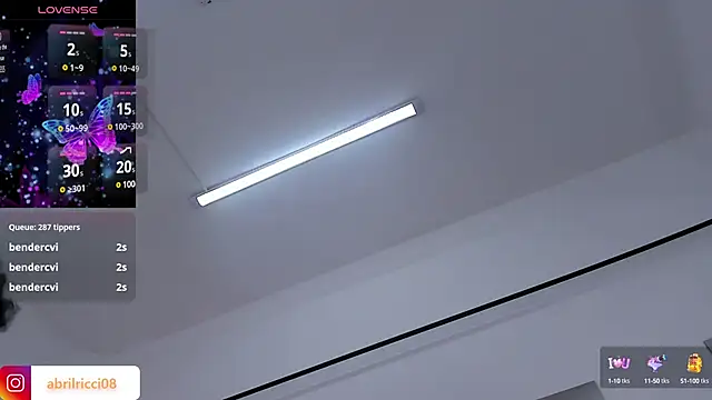 Snapshot of abril_ricci chatting on December 29, 2024, 1:38 pm abril ricci online show from December 29, 2024, 1:38 pm