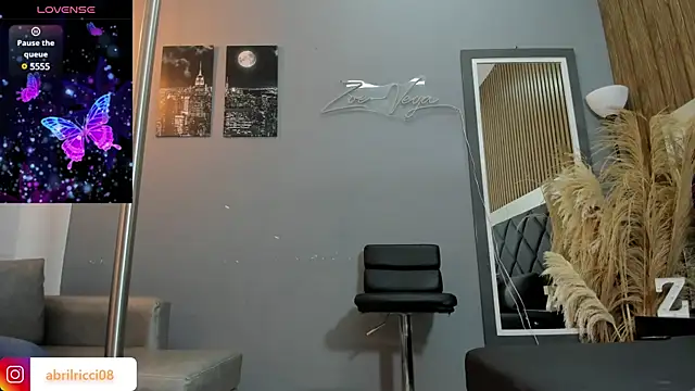 Snapshot of abril_ricci chatting on January 19, 2025, 3:29 am abril ricci online show from January 19, 2025, 3:29 am