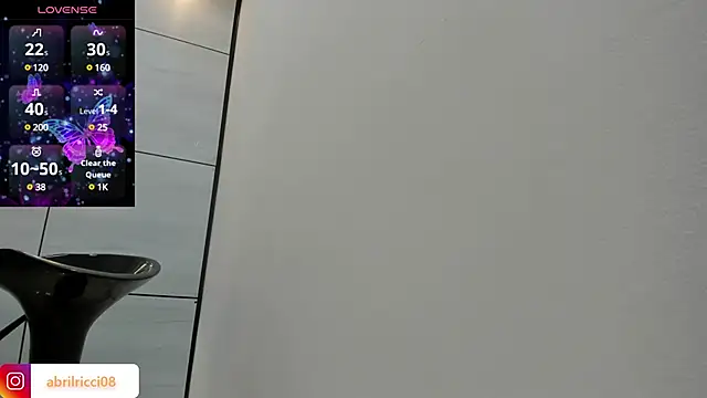 Snapshot of abril_ricci chatting on January 23, 2025, 3:37 am abril ricci online show from January 23, 2025, 3:37 am