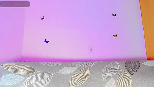 TatiGil online show from March 10, 2026, 9:09 pm