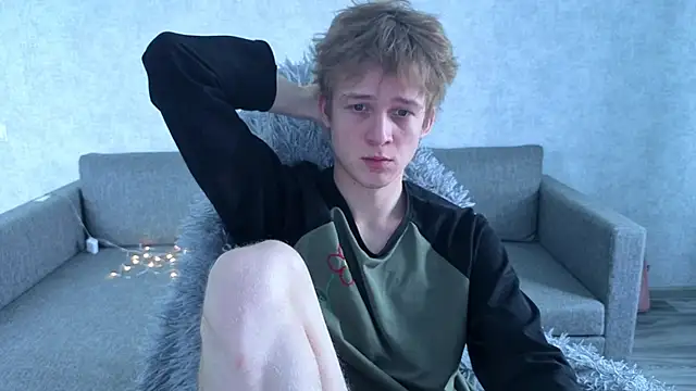 sweetserenity5 online show from March 5, 2026, 7:15 am