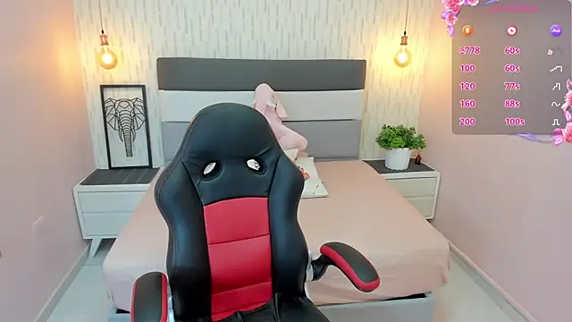 ALICESTARKK online show from March 4, 2025, 1:59 pm