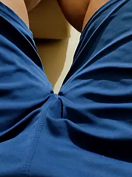 Snapshot of Akhil3290 chatting on March 18, 2026, 4:21 pm Akhil3290 online show from March 18, 2026, 4:21 pm